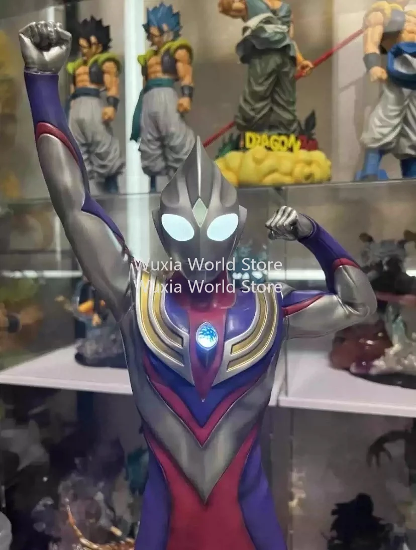 재고 있음 67cm 높이 울트라맨 티가 애니메이션 피규어 컬렉션 모델 라이트업 데스크탑 장식품 어린이를 위한 최고의 선물