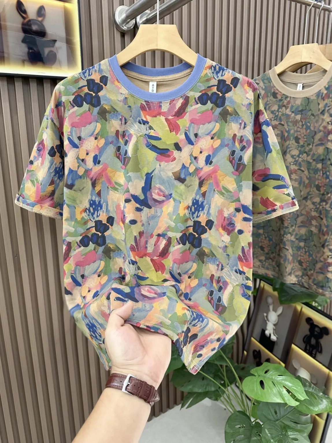 Vintage Style Men's Short Sleeve T-Shirt round Neck Color Block Oil Painting Design Breathable Cotton Summer Fashion Top