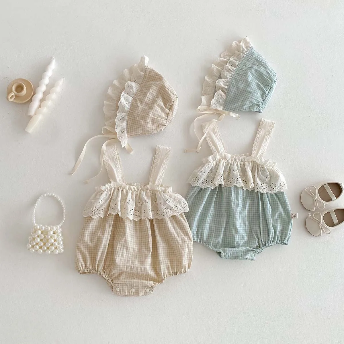 

2025 New Summer Infant Baby Girls Bodysuits+hat Sleeveless Cotton Lace Splicing Toddler Baby Jumpsuit 0-24m Children Clothes