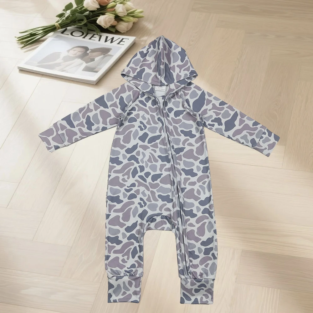 

11.27 Baby Boys Rompers Baby Boys Grey Camo Hoodie Two Way Zip Convertible Rompers