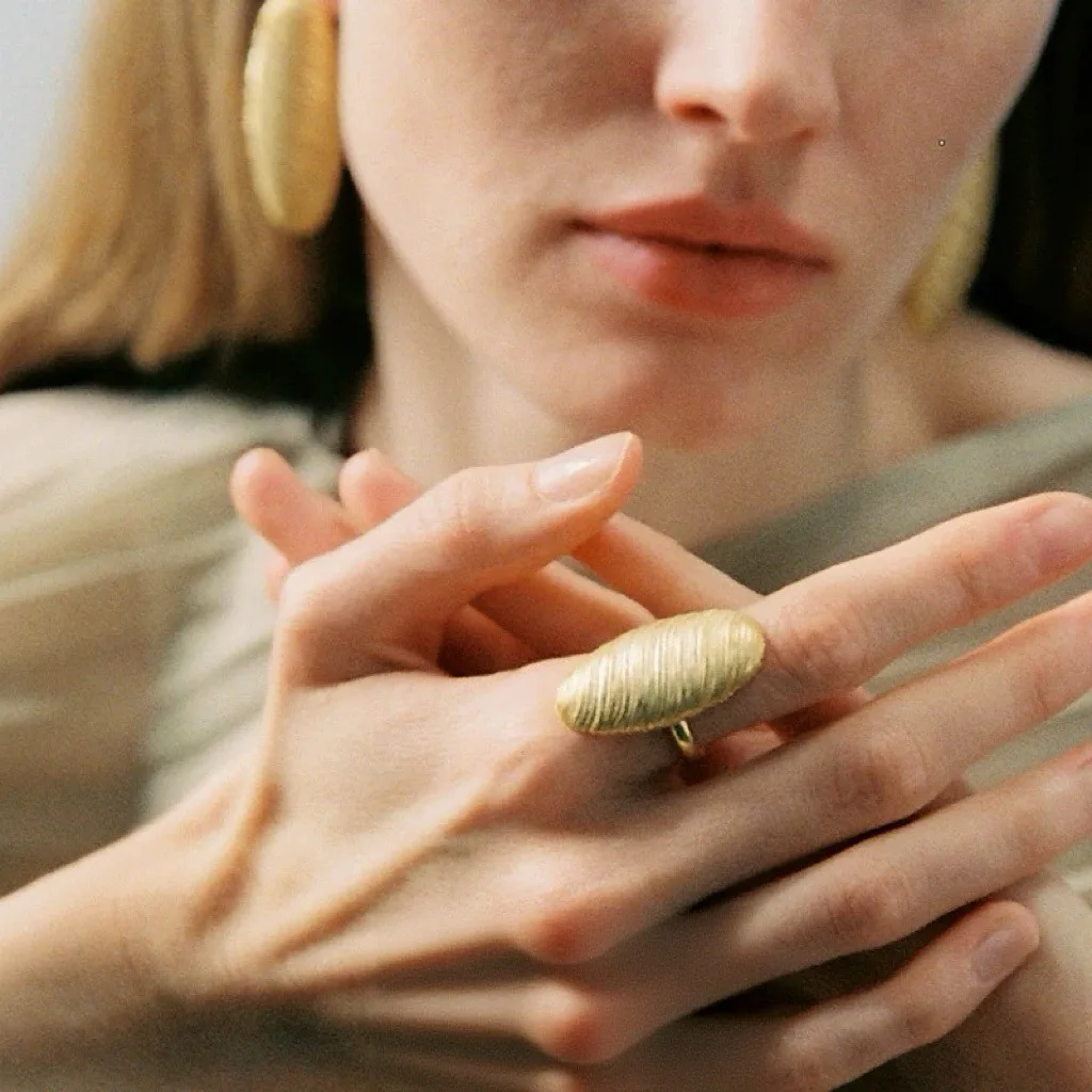 

Withered Hook Thread Technique Elliptical Texture Ring For Female Niche, Simple And Minimalist Elegant Party Jewelry Rings Women