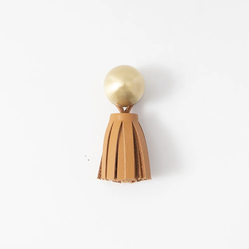 

Leather Tassels Kids Room Knob Brass Minimalist Drawer Pull Retro Style Light Luxury Cabinet Knob For Wardrobe Dresser Cupboard