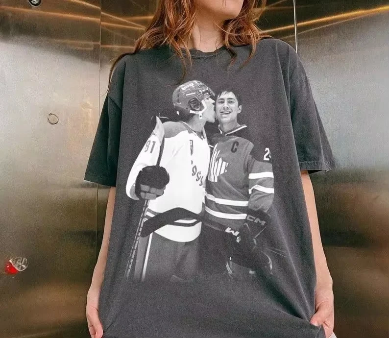 Image of Heated Rivalry Oversized Unisex-T-Shirt, Streetwear, trendige Baumwolle, neues Modell, Persönlichkeitskleidung, Y2k, kurze Ärmel, hohe Qualität