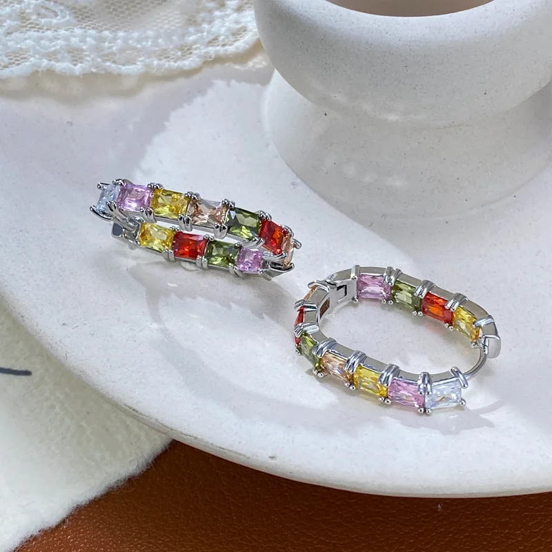 Super flash color zircon geometric ear buckle personalized light luxury versatile simple earrings