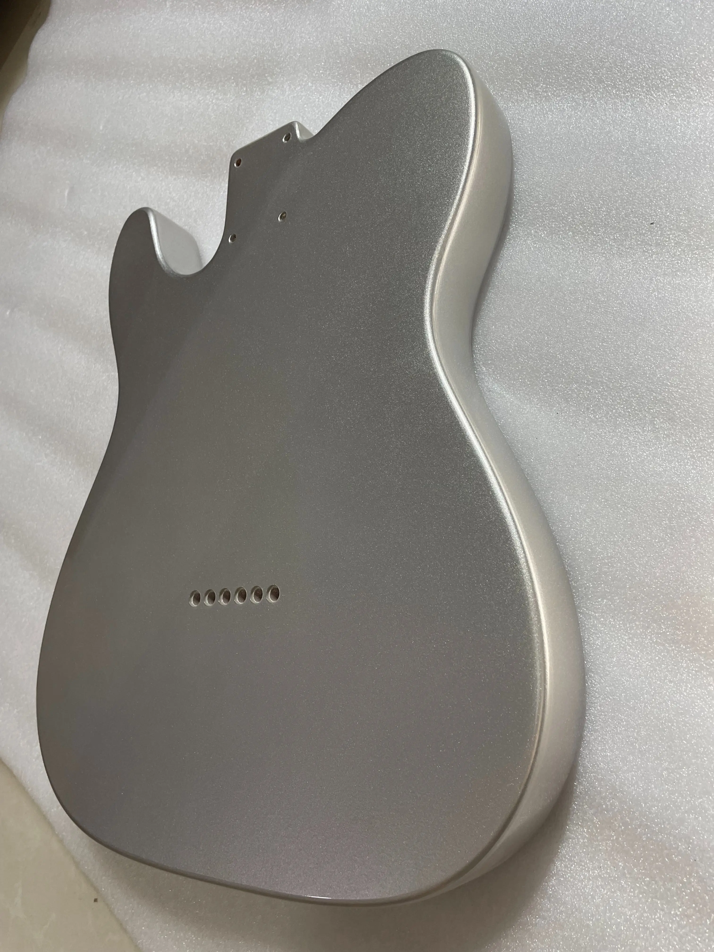 Alder Electric Guitar Body Luthier, DIY Replacement, Gloss Silver Color Paint, High Quality,S T Style, New Arrival5.56cm Pocket