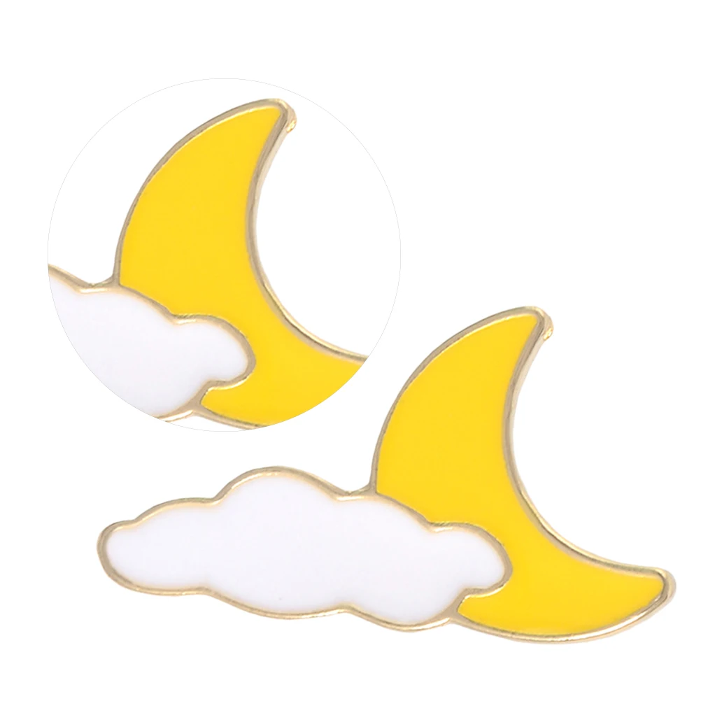 

Clouds Brooch Metal Cartoon Jewelry Lapel Pins Dress Accessories Clothes Corsage Elegant Women Saree Gown Event