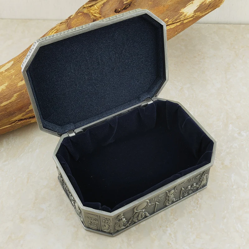 Retro Metal Jewelry Box Egypt Myth Pharaoh Sun God Pattern Carved Souvenir Gift Storage Case Ring Necklace Organizer Chest