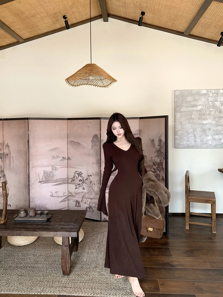 เสื้อโค้ทขนมิงค์เทียมกำมะหยี่สไตล์เรโทรสำหรับผู้หญิง แฟชั่นฤดูใบไม้ร่วงฤดูหนาว รุ่นใหม่ แขนยาว ติดกระดุม แบบสวมทับ