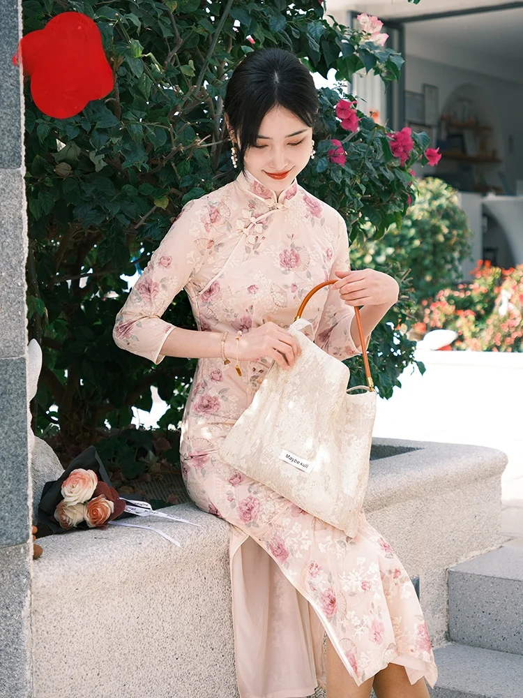 

Женская утепленная куртка Ele Red Face из легкого бархата, коллекция Весна 2026, новая модель, улучшенная, с эффектом похудения