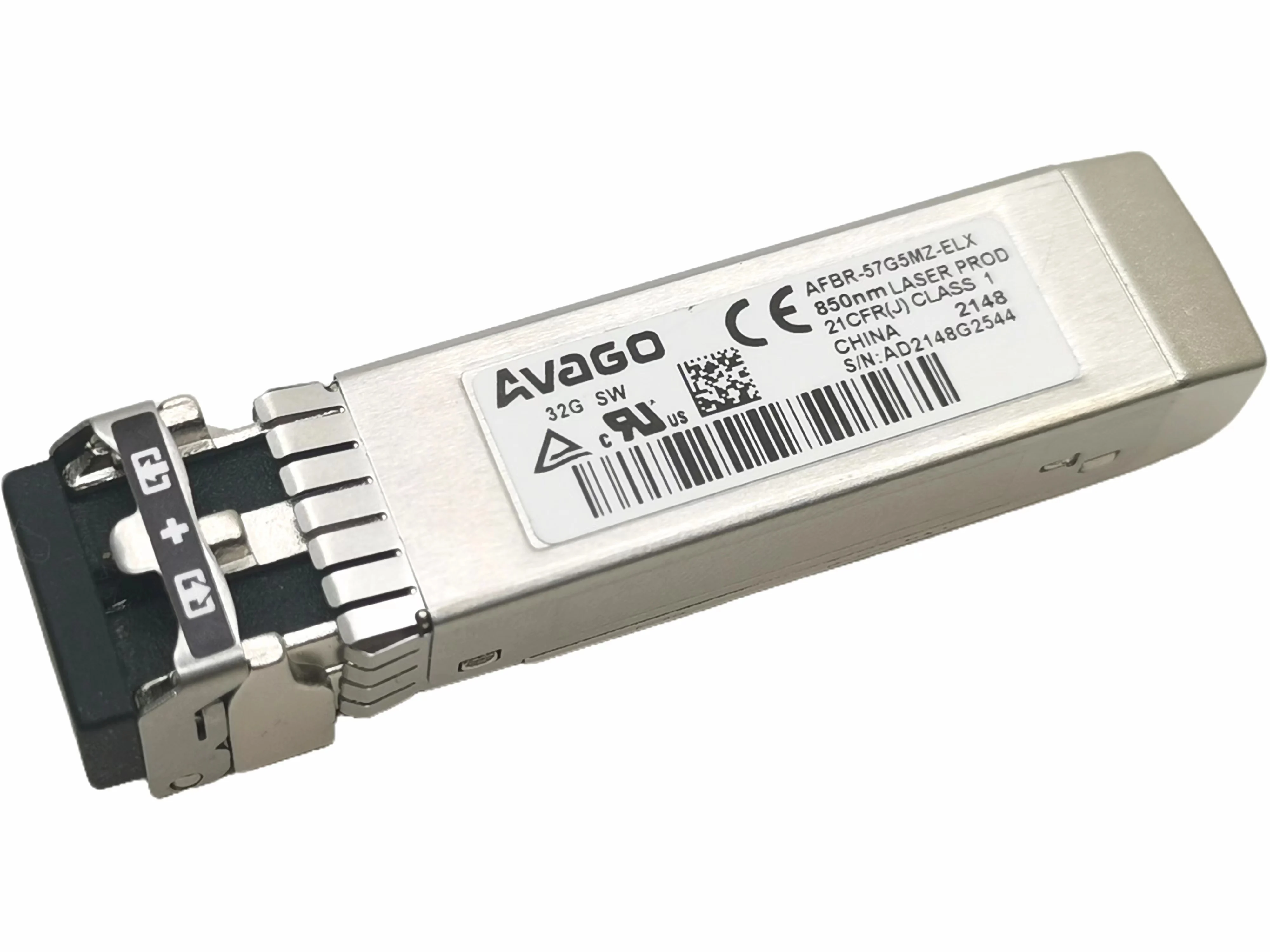 مُعدّل الألياف البصرية FlexFabric 32G SFP+ لشبكات Avago: تقييم عملي ودليل استخدام مفصل