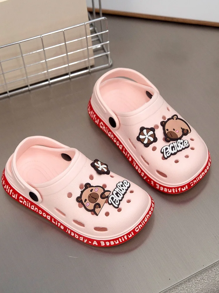 

2025 New Boys and Girls Cute Brown Capybara Cartoon Comfortable Cute Casual Beach Shoes Slippers