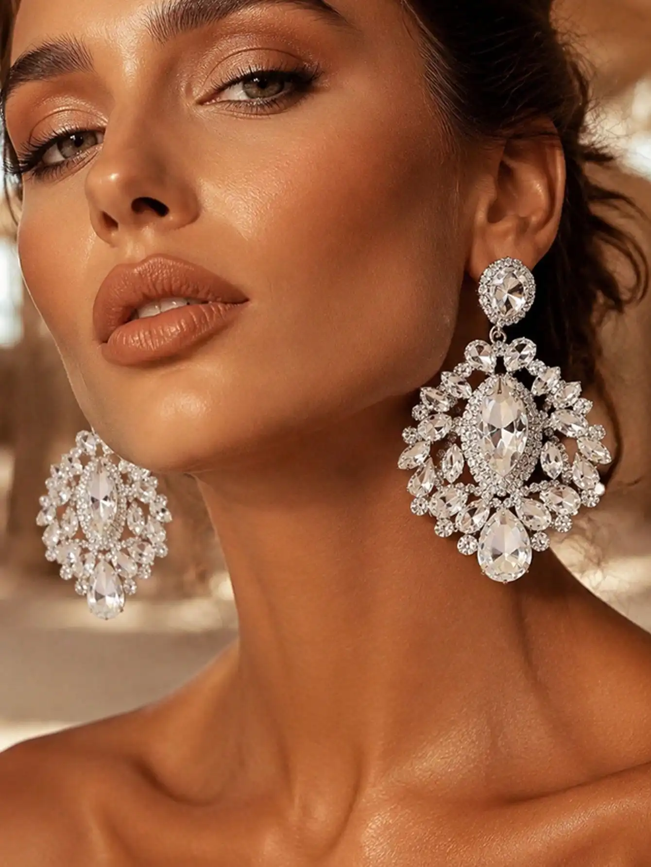 Funkelnde Klare Strass-Kronleuchter-Ohrhänger, Luxuriöse Ovale Kristall-Ohrringe, Statement-Ohrringe für Braut, Hochzeit, Abschlussball und Party – Detail 3