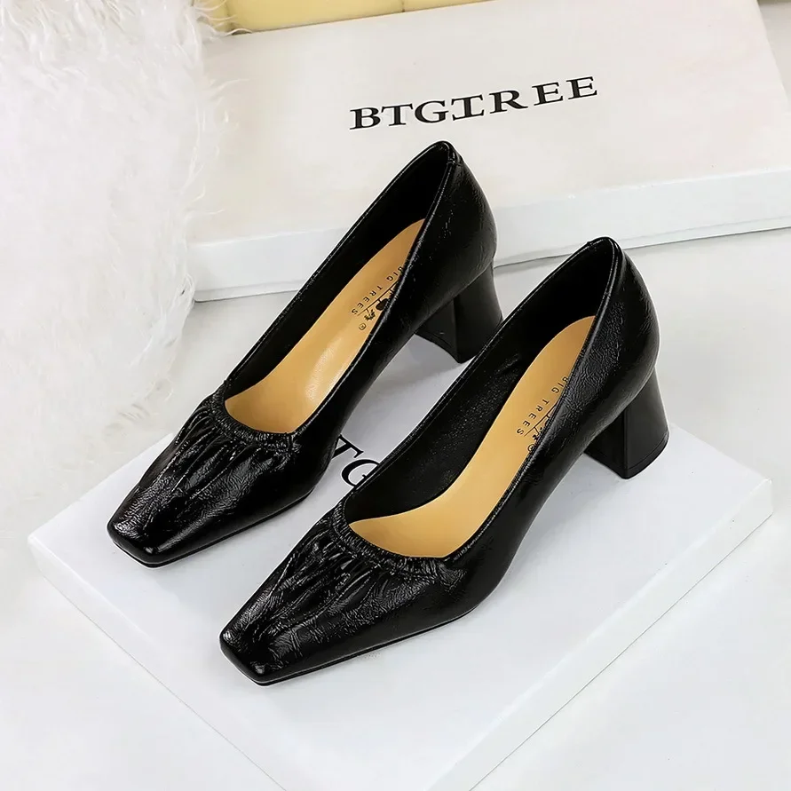 BIGTREE Pumps Retro Wrinkled Shoe Shallow Mouth Woman Pumps Square Heel Square Toe Mid Heel Ladies Shoes Zapatos De Mujer