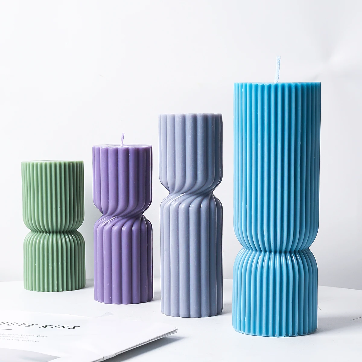 New Vertical Stripe Candle Silicone Mold DIY Geometric Cylindrical Scented Candle Gypsum Pouring Resin Mould Table Home Decor