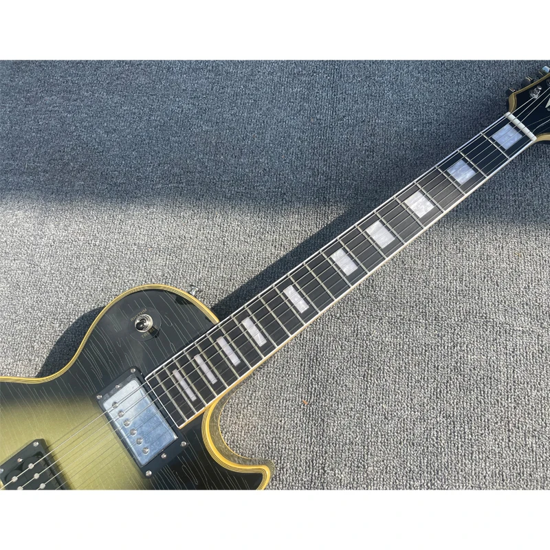 Electric guitar solid maple board top relic work crack lines yellowish aged binding silver burst black edge EBONY fingerboard fr