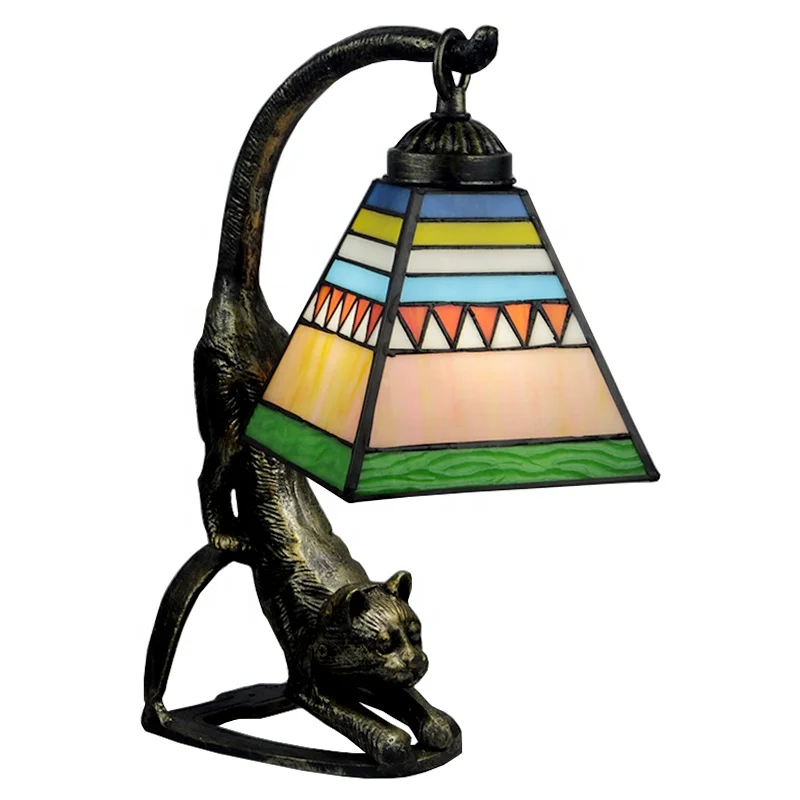 

Tiffany Style Desk Lamp 8 Inch Handmade Stained Glass Lampshade Antique Bedside Table Living Room Bedroom Desk Lamp