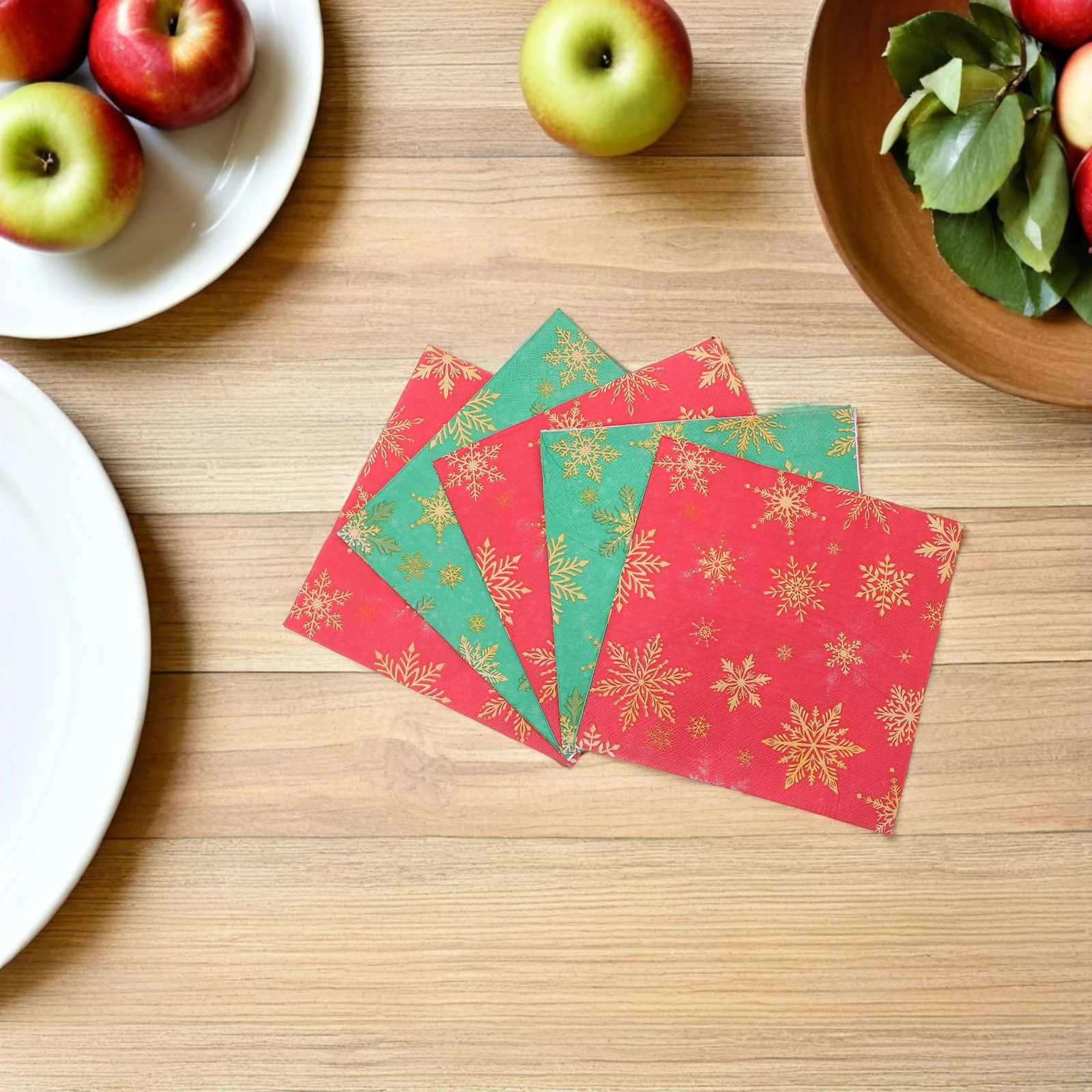 100Pcs Red Green Napkins Disposable Snowflake Christmas Dinner Tissues Festive Holiday Party Supplies Decorations
