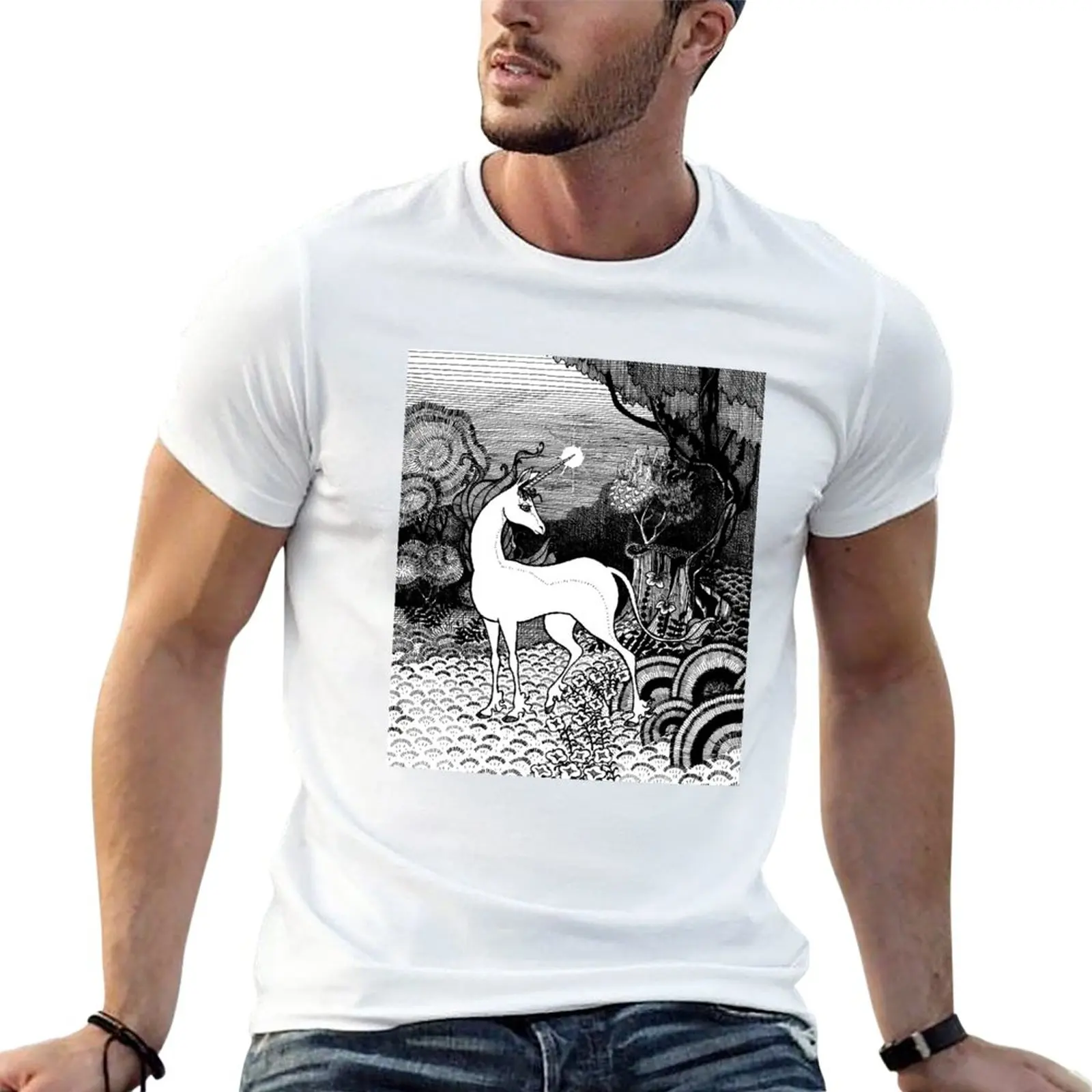 

New The Last Unicorn in the shadow of the forest T-Shirt Short t-shirt quick-drying t-shirt mens graphic t-shirts pack