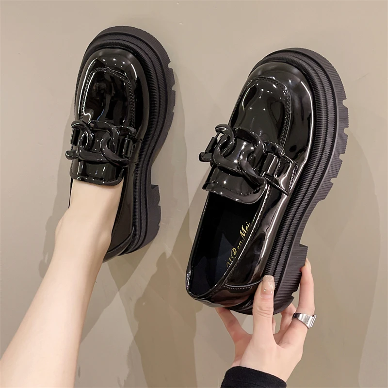 Women Shoes Autumn British Style Black Flats Oxfords Clogs Platform Shallow Mouth Loafers With Fur Casual Female Sneakers Ladies