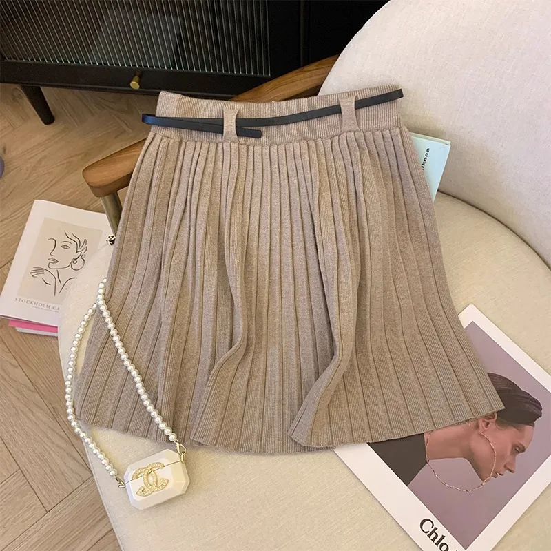 Women's Casual Knit Pleated Elastic Skirt Autumn Winter High-waisted Slimming A-line JK Short Skirt