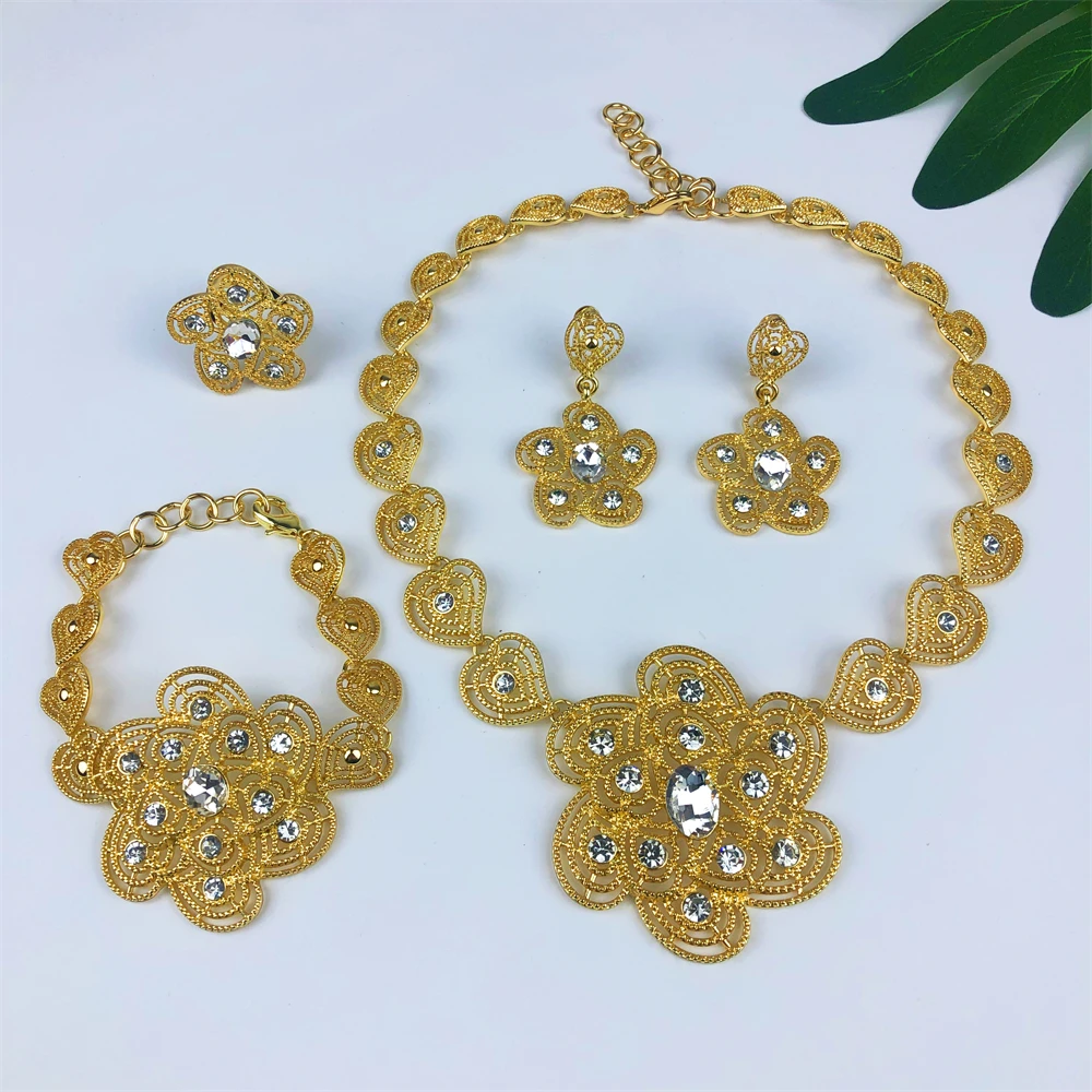 

Ювелирный набор TITI золотого цвета для женщин, модные украшения в стиле Дубая: колье, серьги, браслет и кольцо, итальянские ювелирные комплекты.