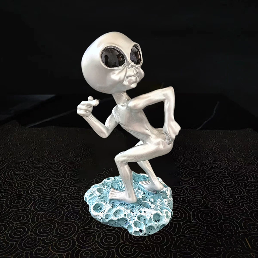 Luxury Resin Cute Funny Alien Desk Decor Statues Toy Halloween Christmas Gift Extraterrestrial Ornament Home Sculpture Figurines view 4