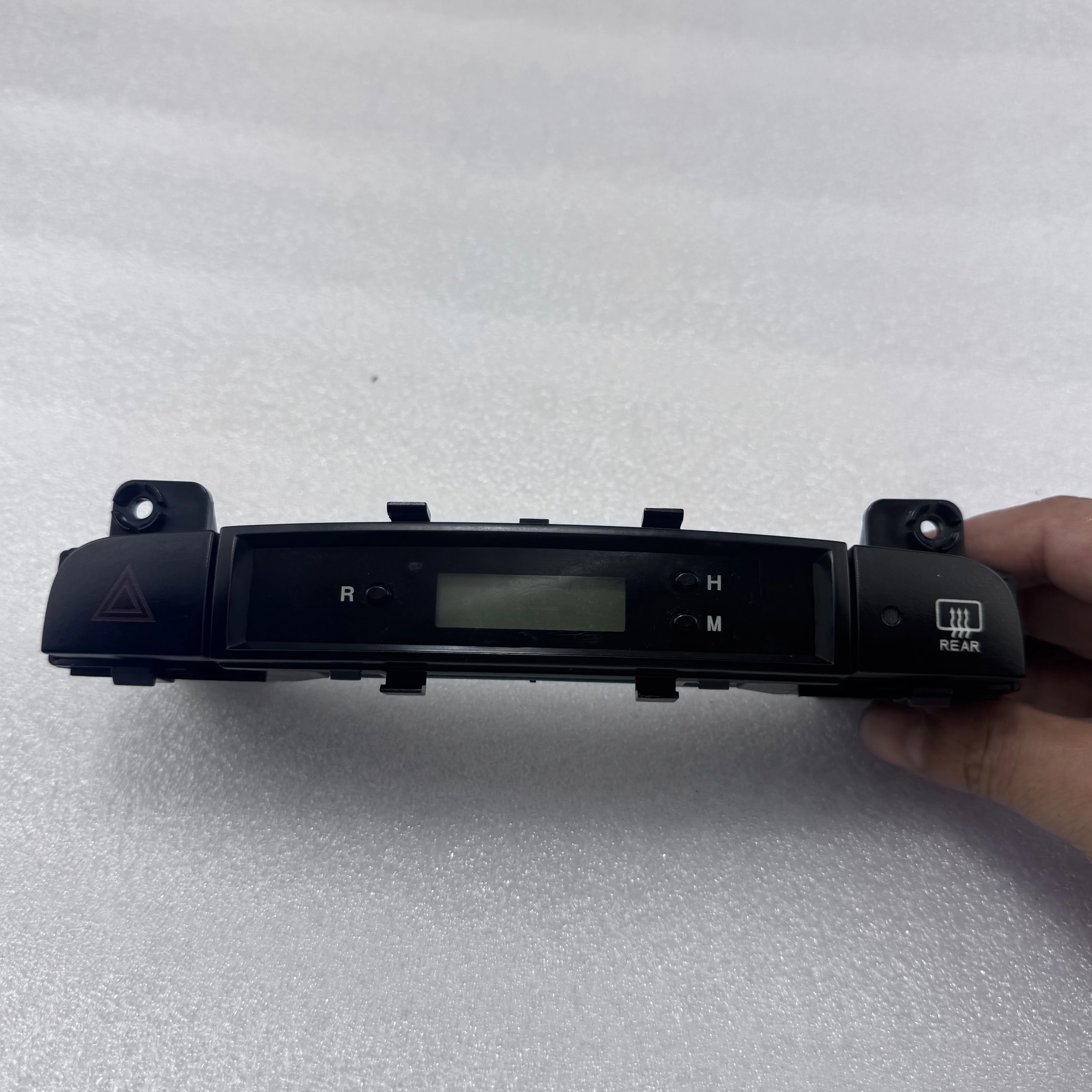 For hyundai accent 2008 2009 2010 2011 Digital clock, electronic clock, double flash switch, heating switch assembly