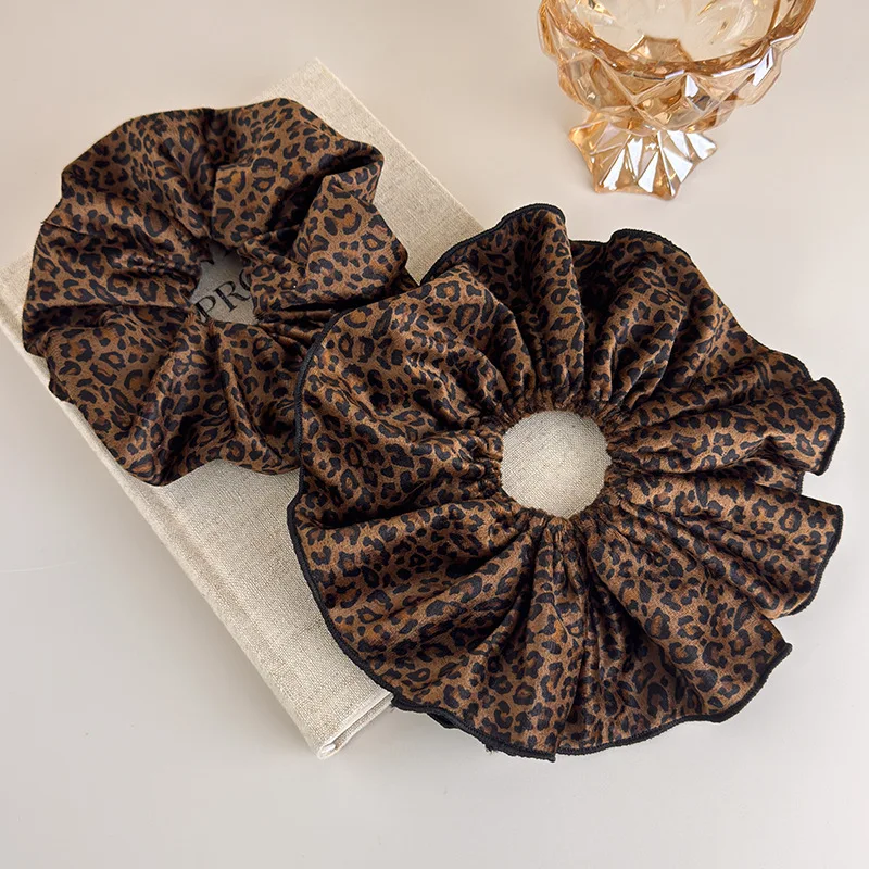 Velvet Leopard Print Double-Layer Hair Tie for Women High-Elasticity Hair Accessory Luxurious and Stylish Fashion Hair Band