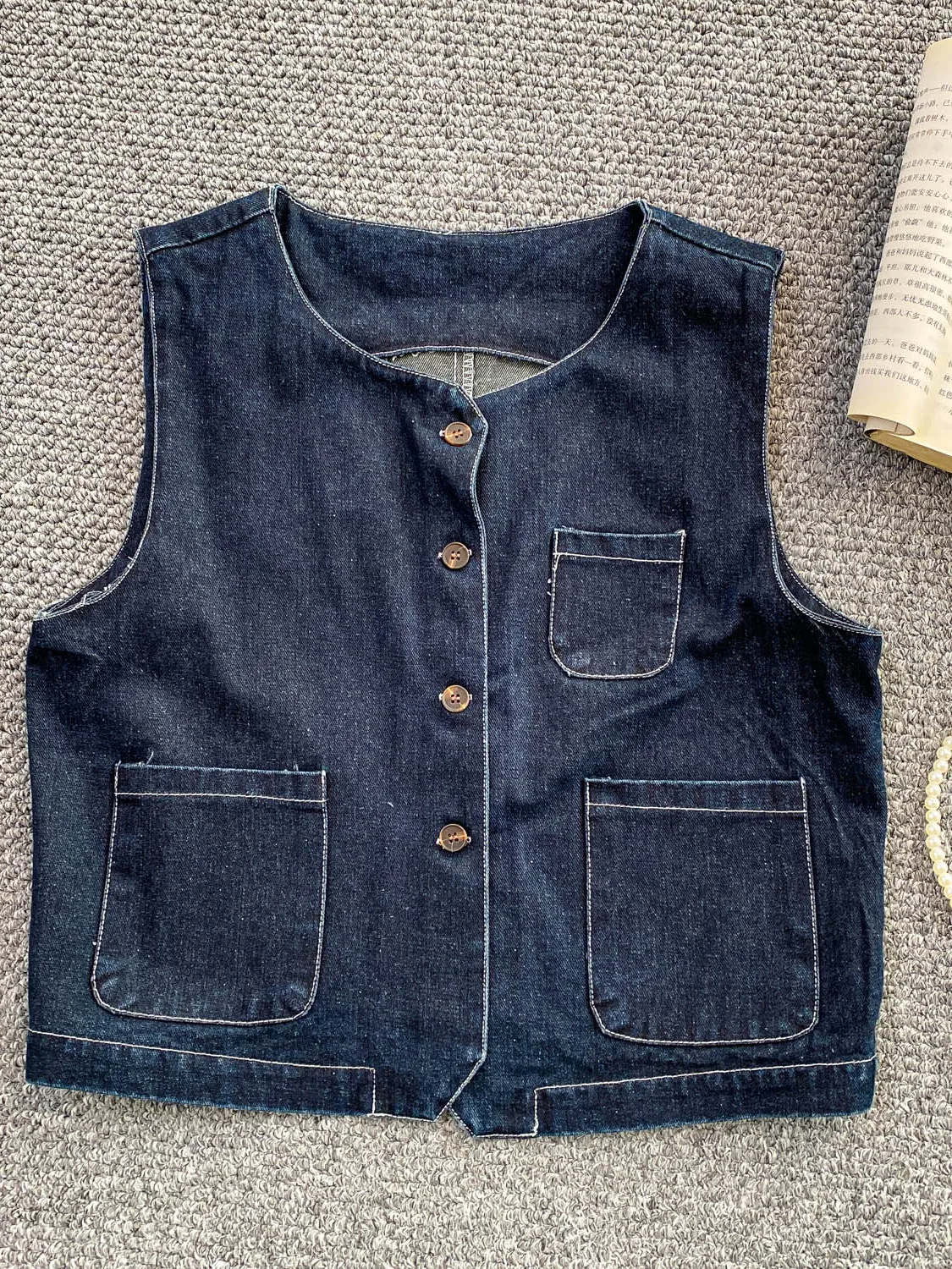 

Носимый джинсовый жилет в китайском стиле в стиле ретро, круглый топ Ne ort, женский новый многослойный жилет на пуговицах для похудения Faion Commute