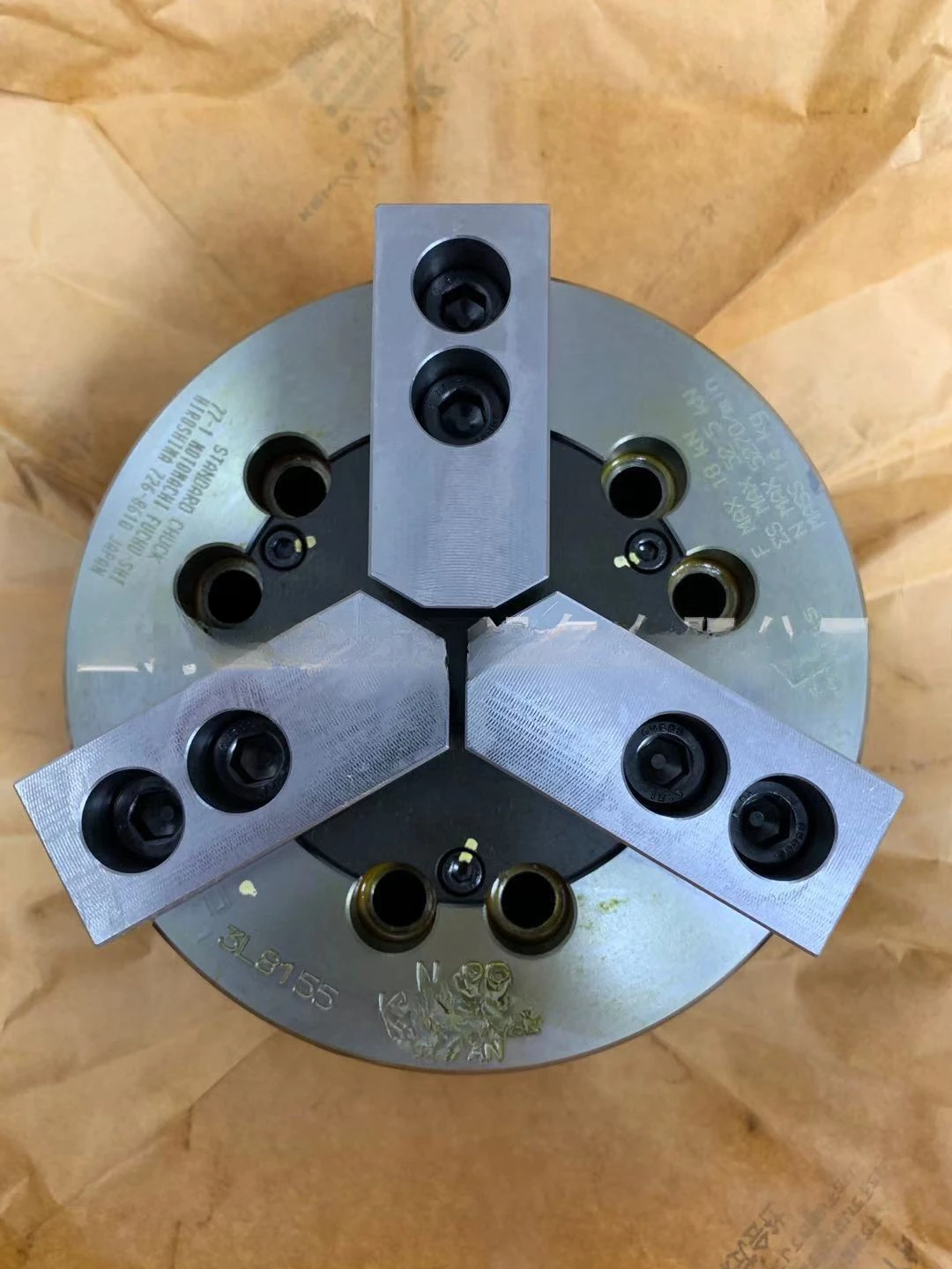 High-precision chuck for three-jaw high-speed medium-solid chuck N-06 lathe