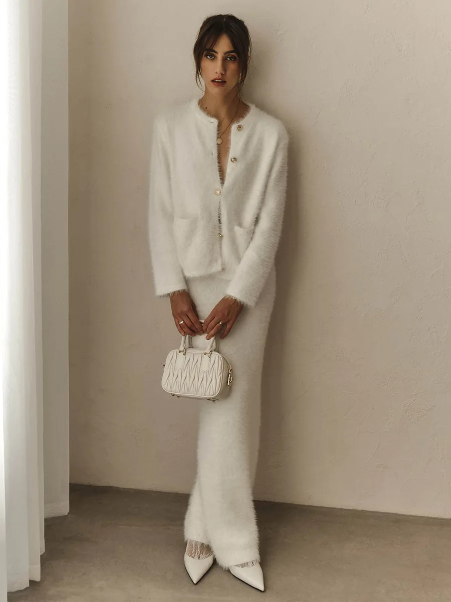 

White Plush Knitted Elegant 2 Piece Set Women Autumn O-neck Long Sleeve Pocket Cardigan Sweater Simple Casual Fashion Long Skirt