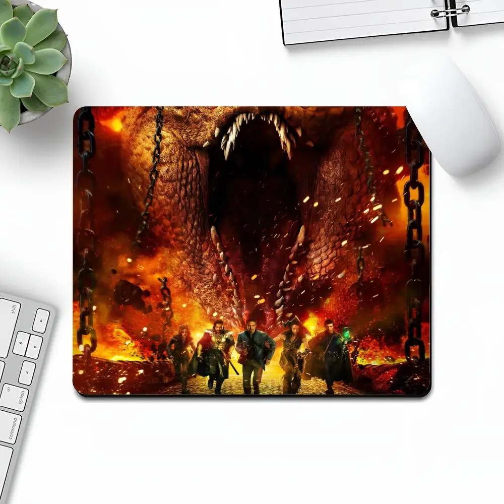 Dungeons Dragons Mouse Pad Art Gaming Gamer Small Rubber Locking Edge Large Computer MousePad Laptop Desk Cool Pad