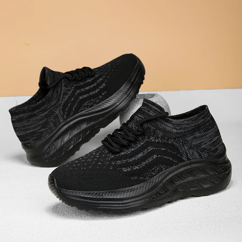 أحذية رجالية صيفية جديدة مع أحذية رياضية شبكية منسوجة قابلة للتنفس، أحذية جري كاجوال ومتعددة الاستخدامات للنساء