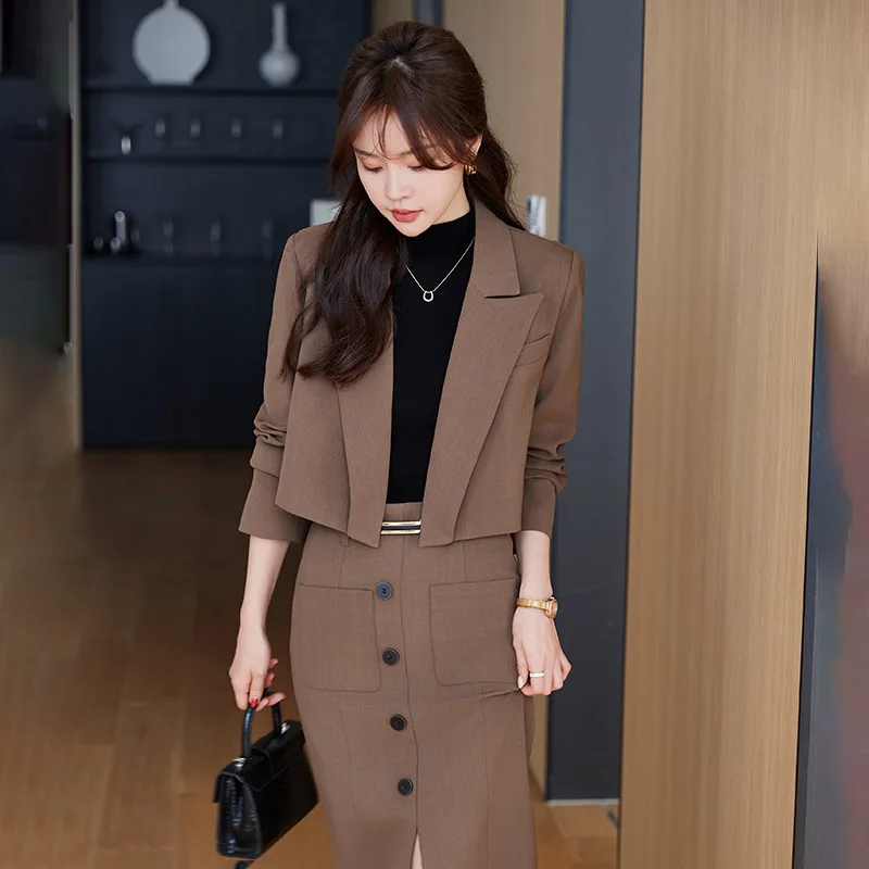 High-end Women's Suit Set2024Spring New Fashionable Elegant Petite Short Blazer Jacket for Socialites