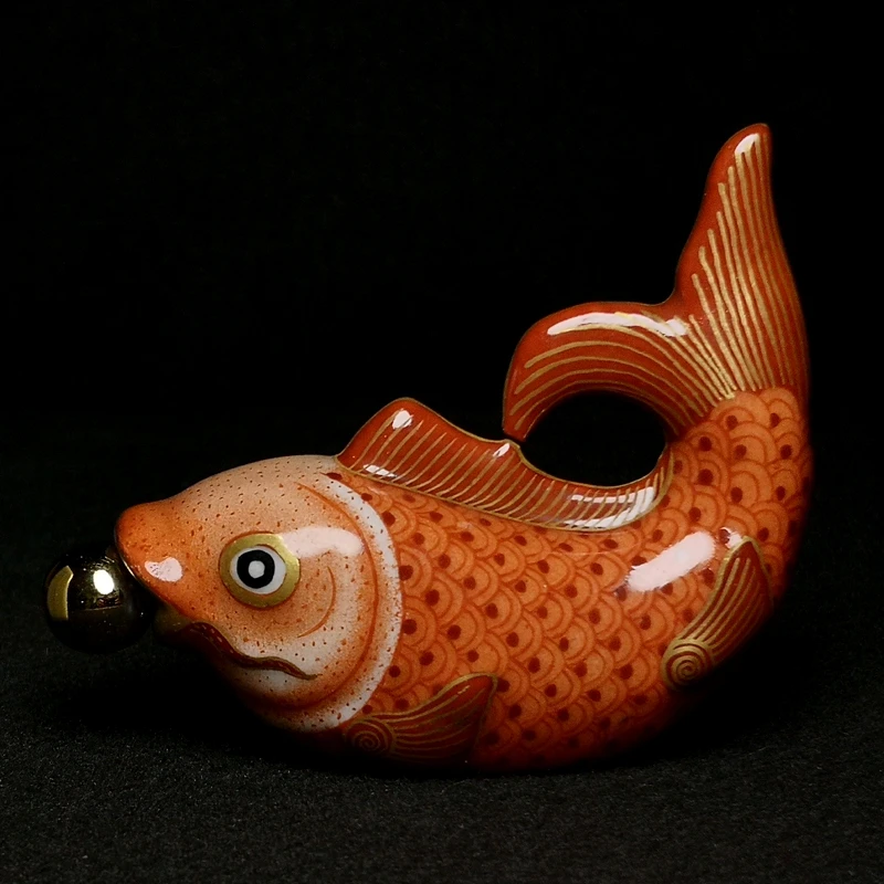 YIZHU CULTUER ART Size 2.8 Inch Signature Chinese Famille rose Porcelain painting fish Snuff Bottle Decoration Gift Collection