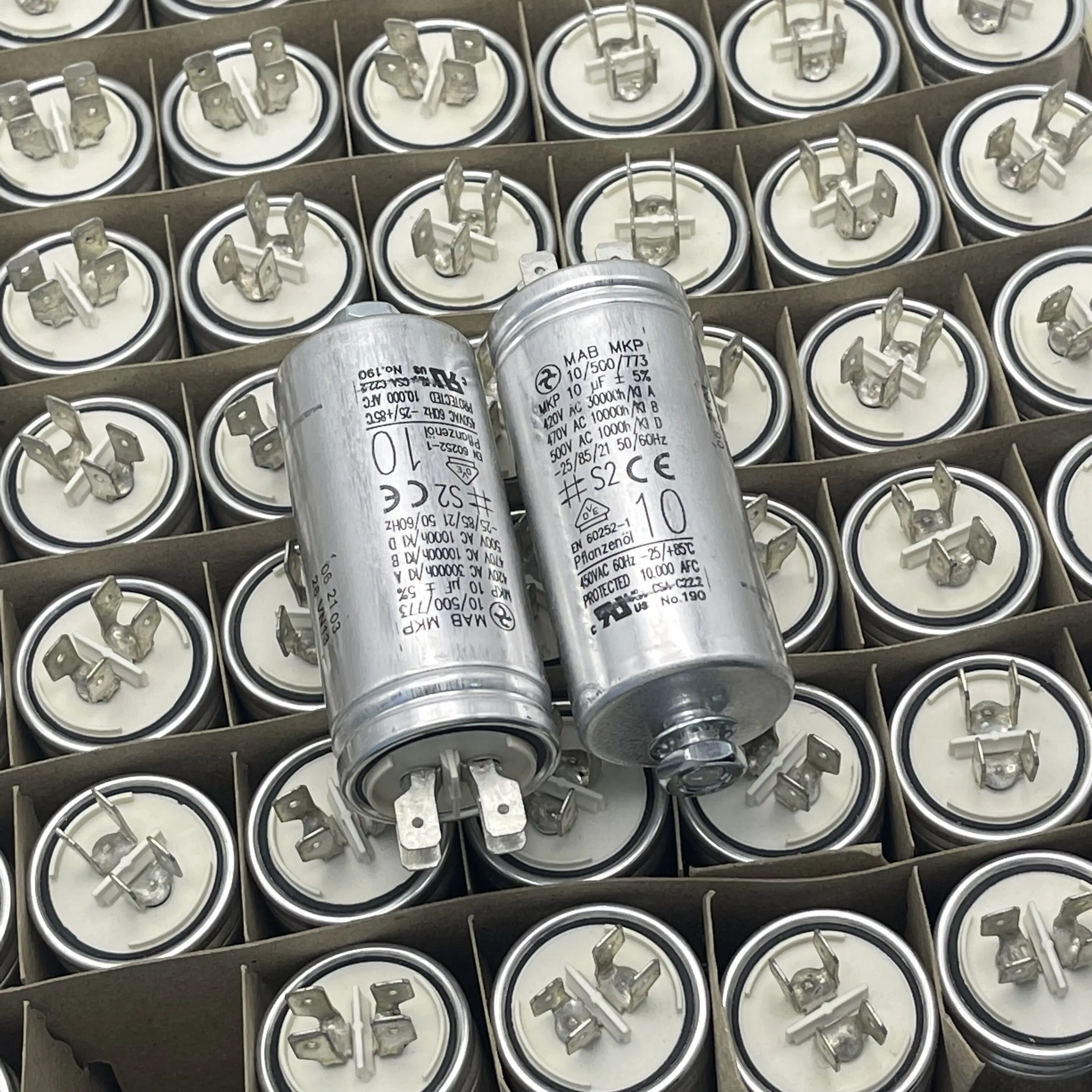 Brand new original HYDRA/MAB MKP 10UF 500V AC tube generator coupling oil-immersed capacitor 25*66.7MM