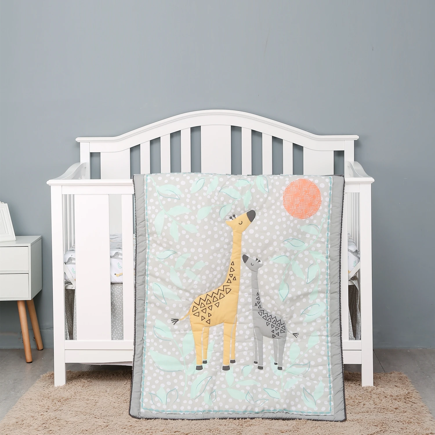 

3Pcs Giraffe Neutral Unisex Baby Crib Bedding Set Infant Nursery Room (Comforter Fitted Sheet Crib Skirt)