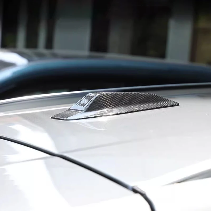 ABS Carbon Fiber Car Roof Shark Fin Antenna Protective Cover Trim For BMW G26 / I4 / Active Tourer U06 / X1 U11 2021-2024