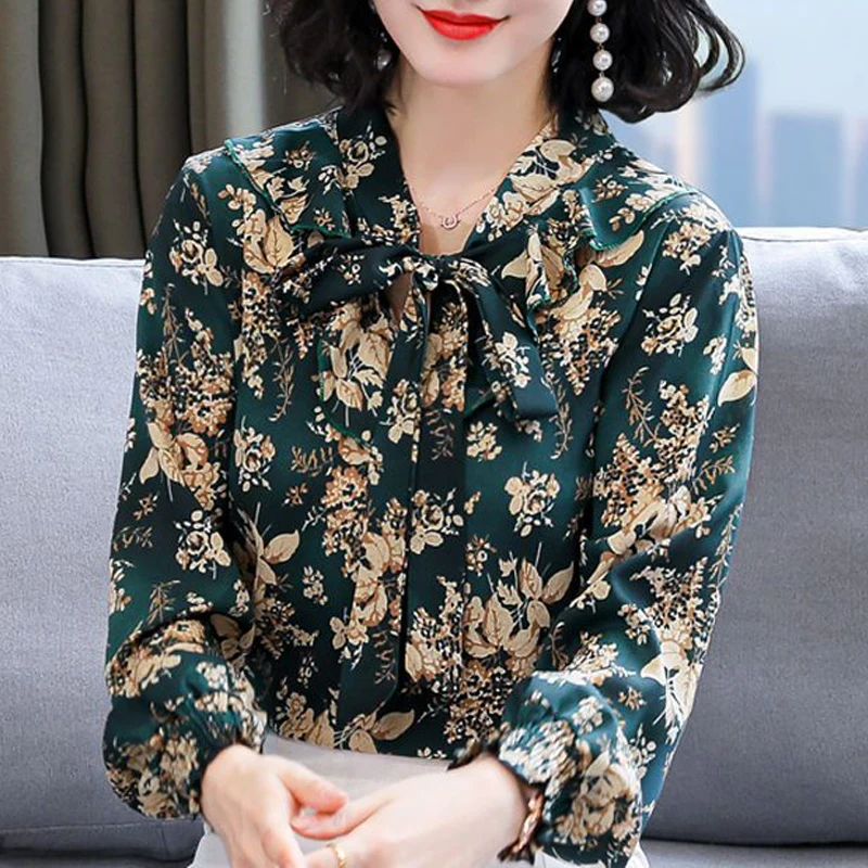 Women Vintage Floral Print Bow Lace Up Blouse Spring Autumn Elegant Fashion Chiffon Shirts Casual V Neck Long Sleeve Tops Female