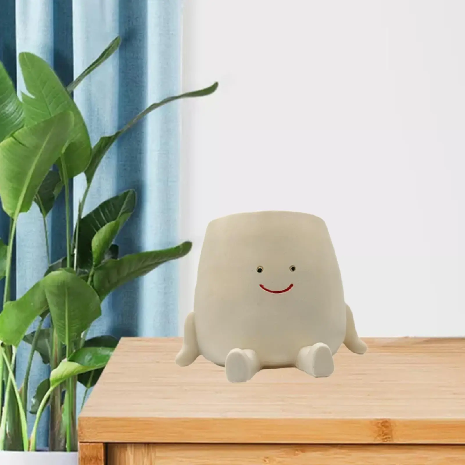 Smiling Face Flower Pot Resin Plant Container Cute Cartoon Vase Garden Decoration Succulent Planter for Balcony Courtyard Desk