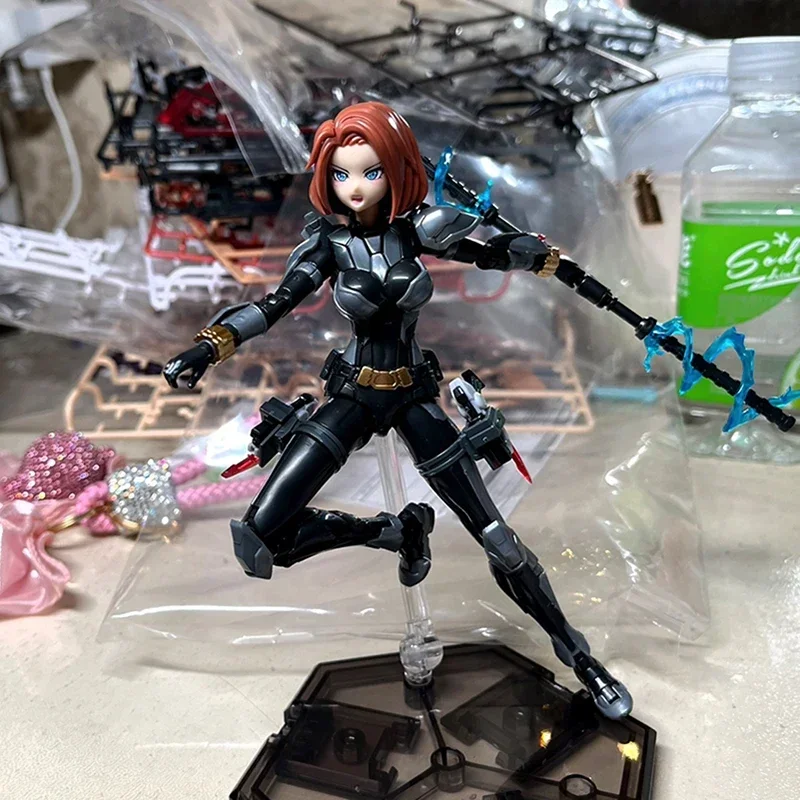 Marvel Anime The Avengers Comics Black Widow Mobile Suit Girl Action Figure Toy Doll Model Kid Birthday Desktop Decoration Gifts