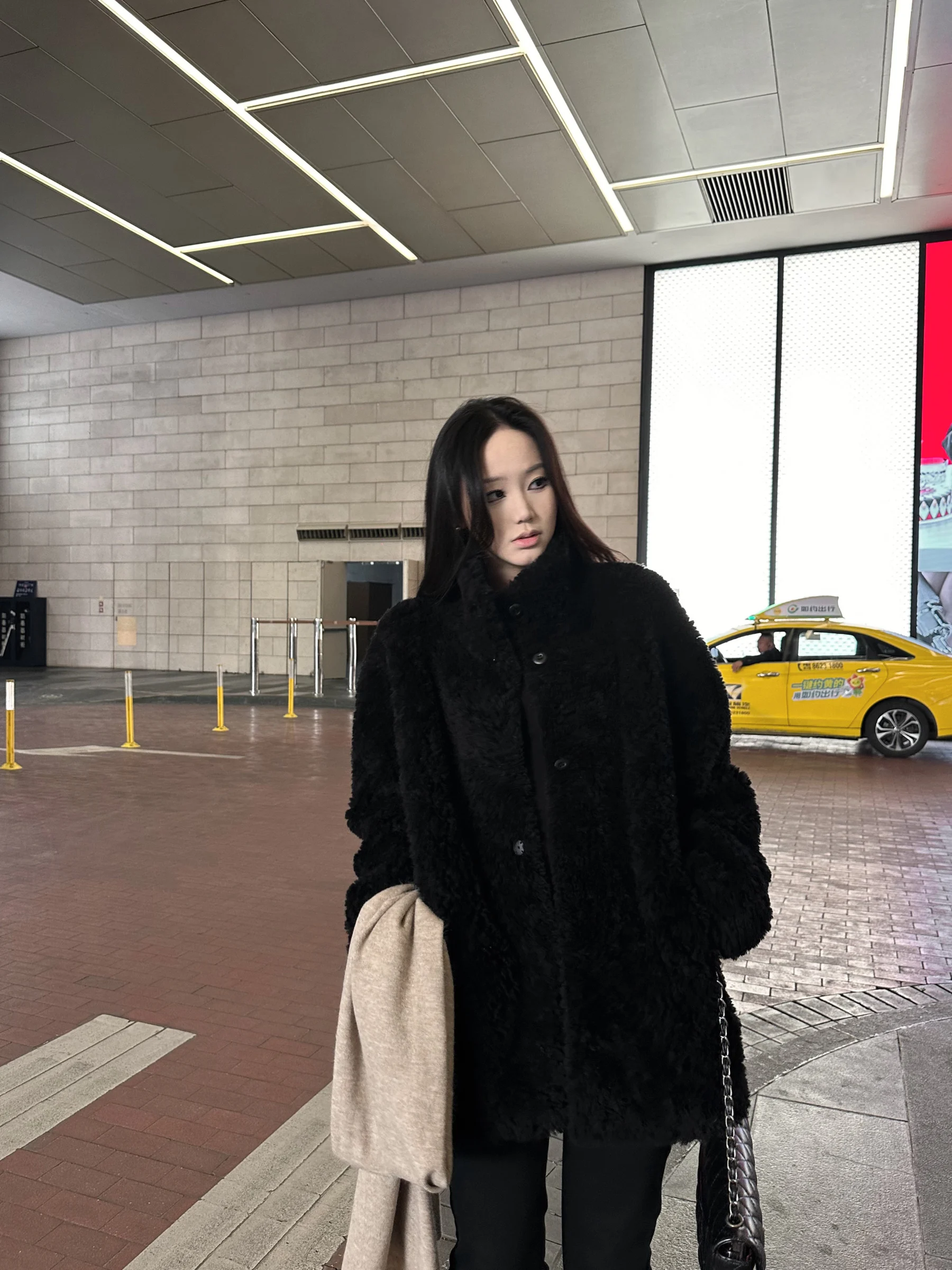 Casaco Feminino de Pele de Cordeiro 5werkwen com Gola Alta, Manga Longa, Caimento Solto, Outono/Inverno