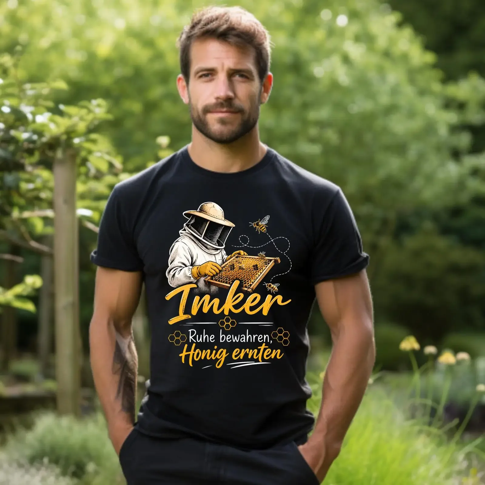 Beekeeper T shirt Keep calm harvest honey Men's with bee motif gift for hobby beekeepers vintage Washed graphic Slightly