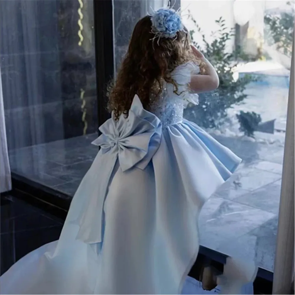 

Customized Lovely Flower Girl Wedding Dress Feathers Bow High-Low Baby Cute First Communion Princess Birthday Party Ball Gown
