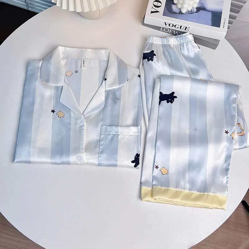 

Новый мультяшный комплект из 2/3 предметов: аниме-пижама Hello Kitty из ледяного шелка, женский летний домашний костюм с коротким рукавом, подарок для девочки, кавайный.