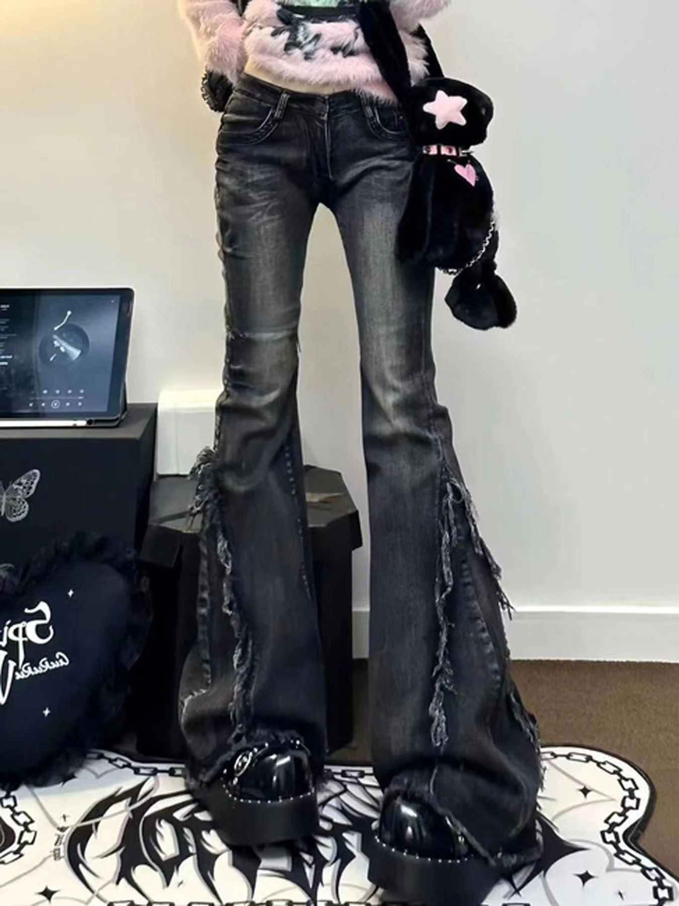 American Retro Gothic Flared Jeans Women's Low Waist Ruffled Slim Wide Leg Denim Pants Autumn High Street Punk Style Jeans