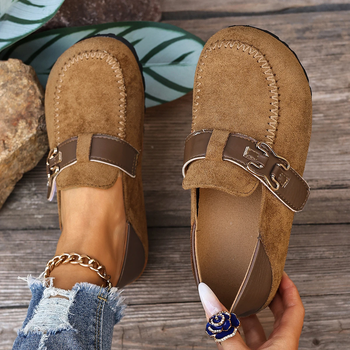 

2025 Women Loafers Plus Size Casual Women Shoes Anti Slip Brand Designer Female Shoes Fashion Lightweight Leopard Sneakers Women