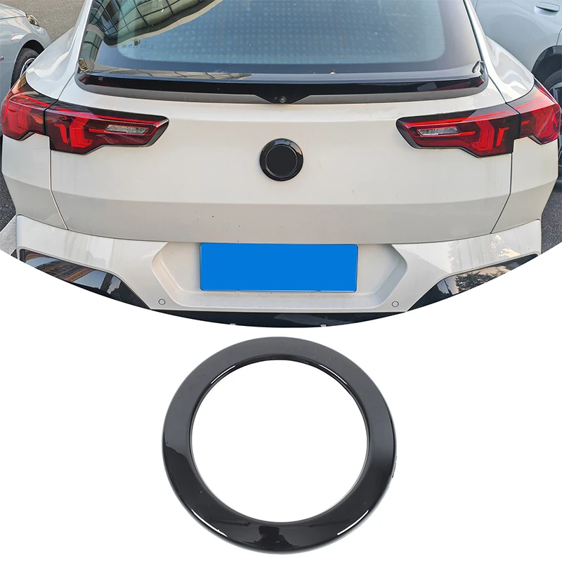 

For BMW X2 U10 2024 2025+ Automotive Rear Logo Decorative Ring ABS Carbon Fiber/Black Automotive Modification Accessories