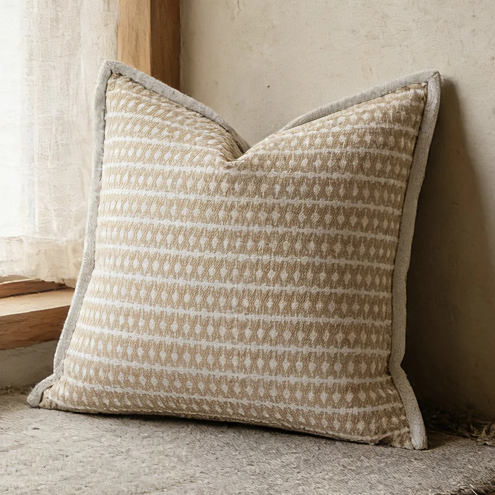 

Наволочка в стиле ваб-саби, нейтральная, тканая, декоративная, текстурная, без наполнителя, 45x45 см, 1 шт. в упаковке