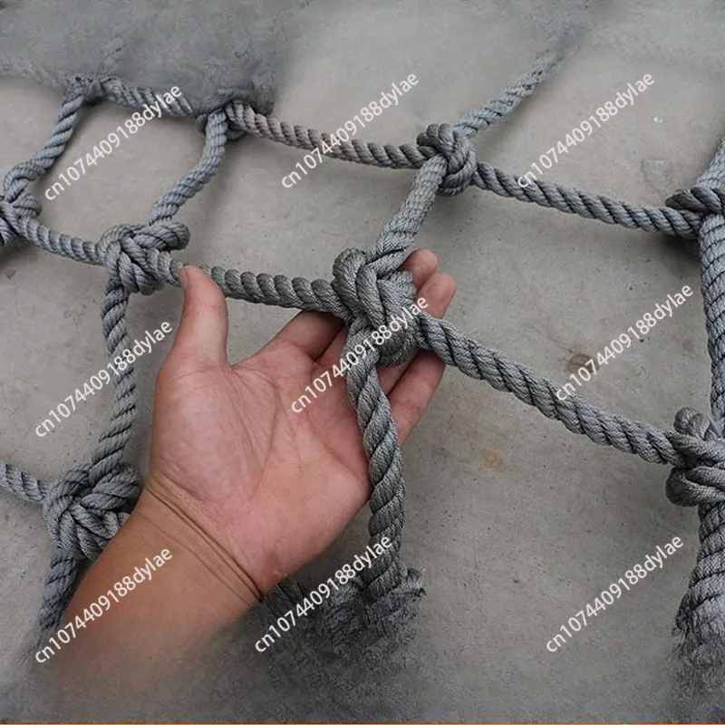 

Outdoor children's rock climbing net nylon net kindergarten toy expansion net rope